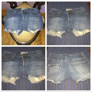 Roxy Cut Off Shorts